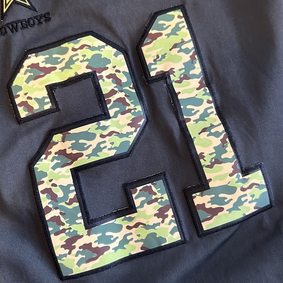 Dallas Cowboys Salute To Service Limited Jersey - Ezekiel Elliot - Picture 4 of 12